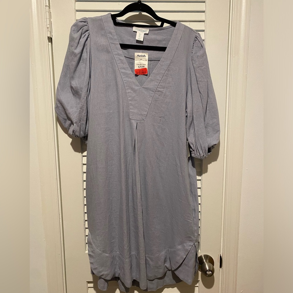 Light blue linen dress with pockets